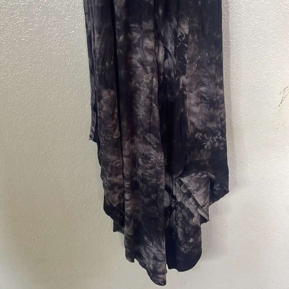 Brit & Bri racer back maxi dress - Picture 6 of 6